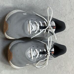 Nike men’s Revolution. Light gray. Used.